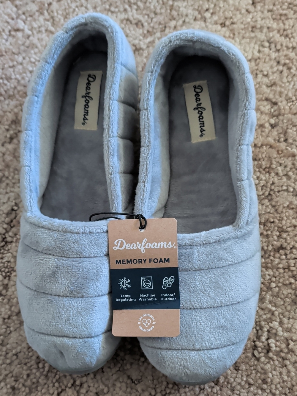 Dearfoams Women's Light Blue Quilted Memory Foam Slippers - Size S (5-6)